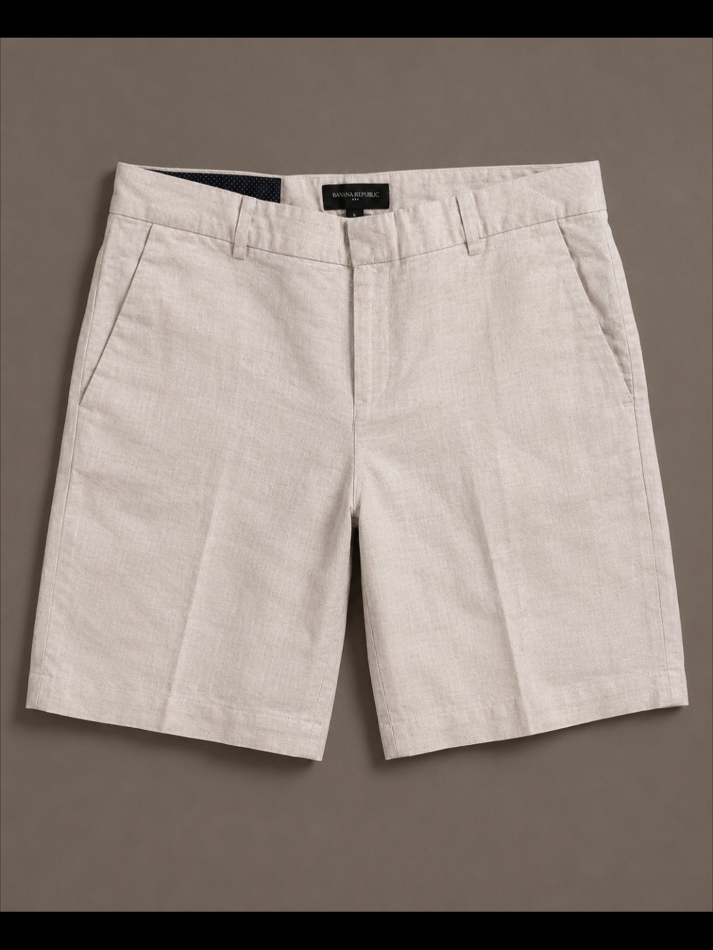 Banana Republic Men's Light Beige Flat-Front Shorts